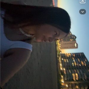 Meet your Posher, Caroline